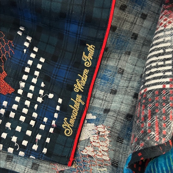 Robert Graham Limited Edition - 3XL tall - Picture 9 of 9